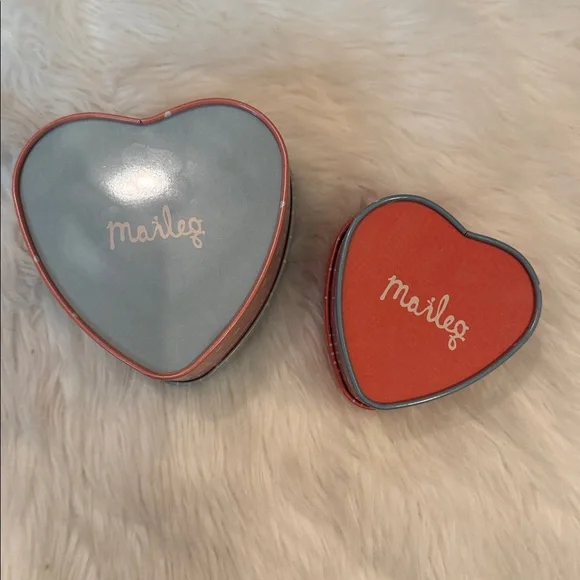 EUC Maileg Heart-Shaped Tin Boxes with Deer Design! - Picture 3 of 9